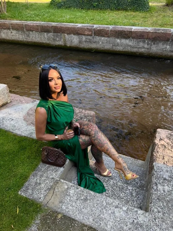 Bella auf OnlyFans