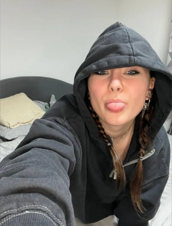 FayeInSecret auf OnlyFans