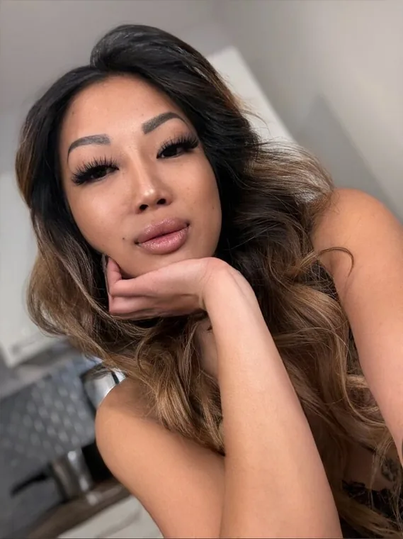 Jazzl auf OnlyFans