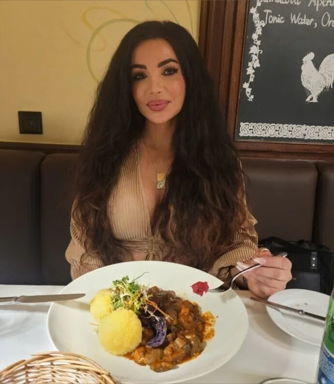 Laura auf OnlyFans