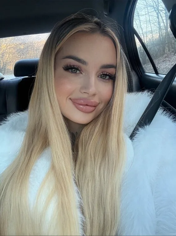 Laura auf OnlyFans