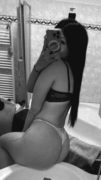 Lena auf OnlyFans
