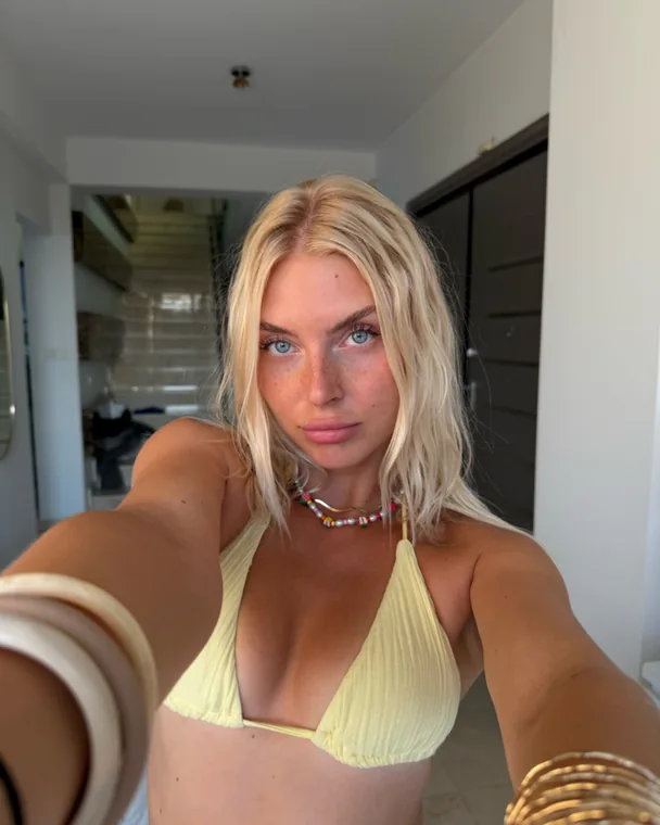 LiaEngel auf OnlyFans