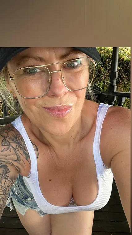 mia auf OnlyFans