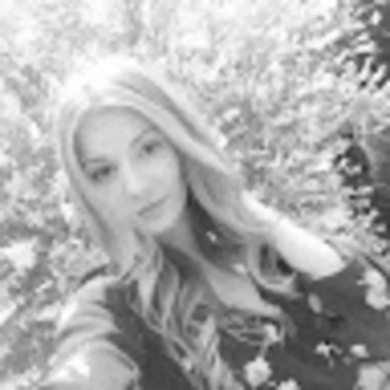 Nina auf OnlyFans