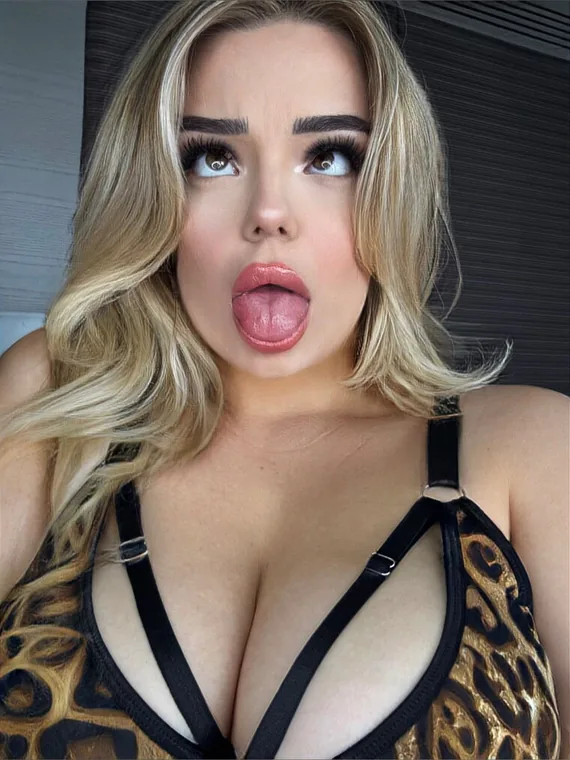 Yolosi auf OnlyFans